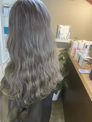 ロング カラー ヘアアレンジ メンズ キッズ ネイル マツエク・マツパ GO TODAY SHAiRE SALON所属・透明感カラー🤎 ゆりのヘアスタイル