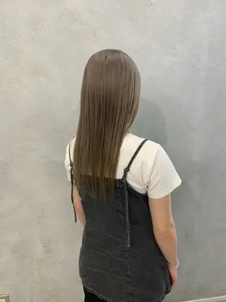 ロング カラー kanon hair所属・新木 愛花のヘアスタイル