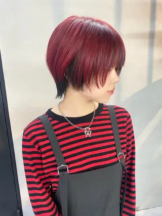 ショート カラー IROHA 柏のヘアスタイル