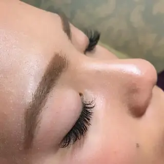 マツエク・マツパ HUR-RAH所属・HUR-RAH Haruyoのマツエク・マツパデザイン