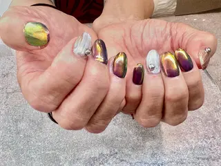 ネイル Re :eight Nail所属・NISHIOKA FUKUMIのネイルデザイン