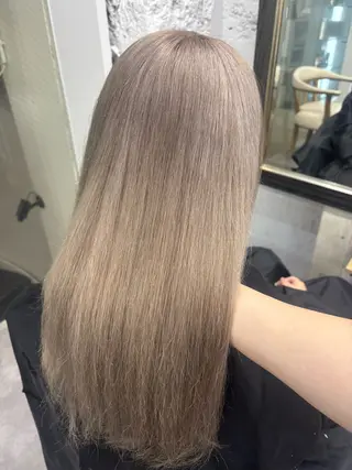 セミロング カラー ハイトーン/ダブル カラー/akihoのヘアスタイル