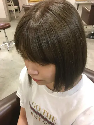 ミディアム カラー 🩷🍭中津・梅田 エリア🍬💜のヘアスタイル