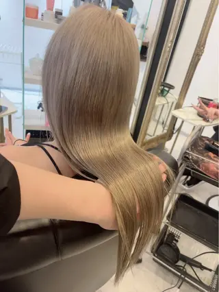 ロング 🍀Moda by Grande🍀のヘアスタイル