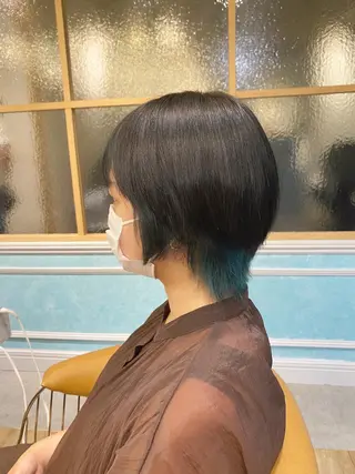 ショート カラー La fith liebe 京都駅前店所属・🌈ブリーチ特化🌈 MINATOのヘアスタイル