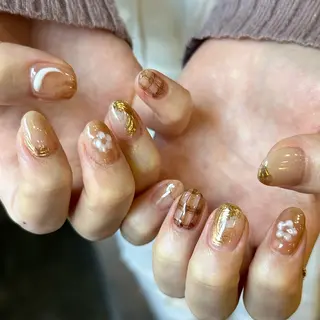 ネイル scré as Ételのネイルデザイン