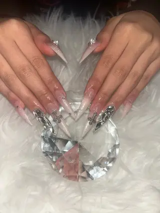 ネイル reve 武蔵境店のネイルデザイン