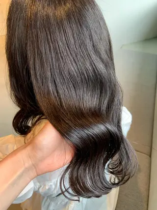 hair  bh.maara所属・bh.maara デザイン／ハイトーンのヘアスタイル