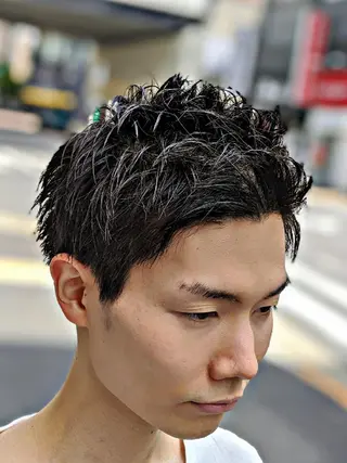 ショート 田知本 遼のヘアスタイル