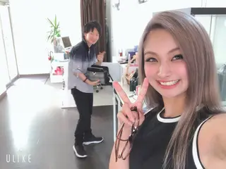 ロング カラー 阿久津 泰幸のヘアスタイル