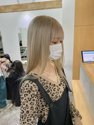 ロング カラー 森貴裕/ベージュ/ パーマ/オリーブのヘアスタイル