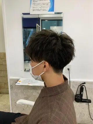 ショート カラー メンズ ハイライト&曲がる 縮毛矯正特化 玉置のヘアスタイル