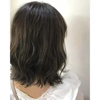 ミディアム カラー 坂西 春果のマツエク・マツパデザイン