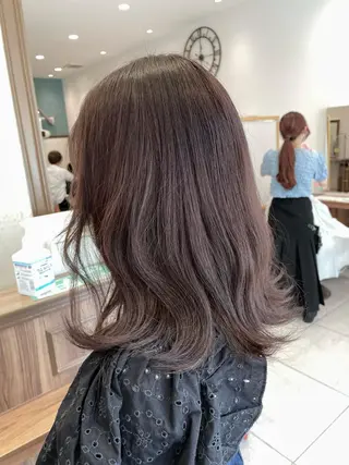 カラー 西 柚のヘアスタイル