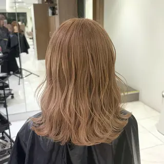 カラー 加藤芽実カラーリスト ／ミルクティーカラーのヘアスタイル