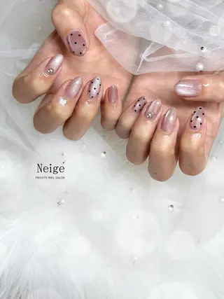 ネイル Neige所属・Neige 𓂃 aiのネイルデザイン