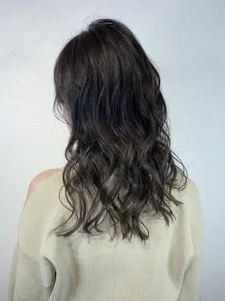 ロング カラー _WHITE 天神店 YUMEKA🐻のヘアスタイル