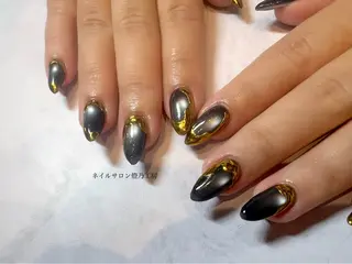 ネイル 伊藤 美里のネイルデザイン