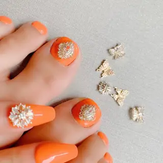 ネイル ONIKA Nail 青山通り店所属・ONIKA Nail 表参道A4徒歩2分のネイルデザイン