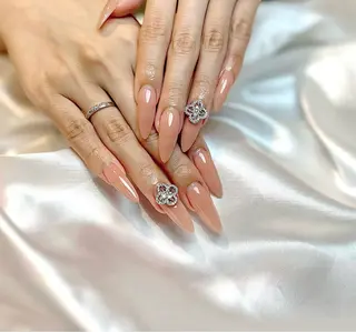 ネイル Lino+ ネイル&よもぎ蒸しのエステ・リラクイメージ