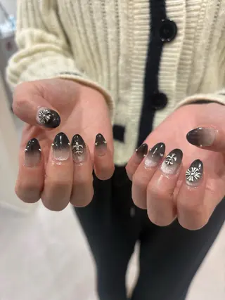 ネイル share＋honmachi所属・rn__ nailのネイルデザイン