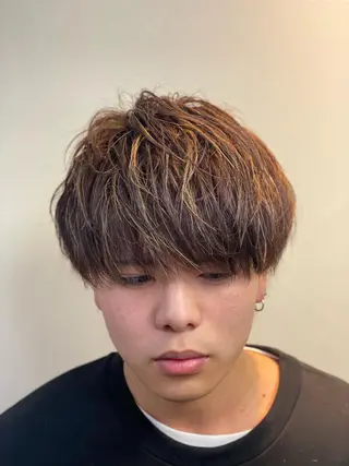 ショート カラー メンズ 浅見 天翔のヘアスタイル