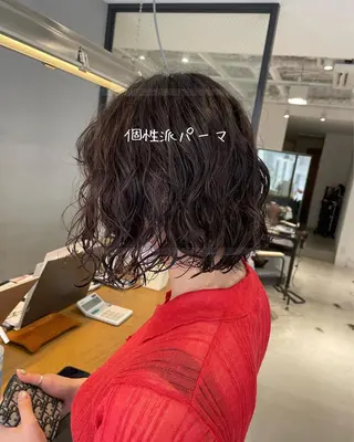 ショート パーマ 暖色カラー🍊 ボブ🌿顔周りcutのヘアスタイル