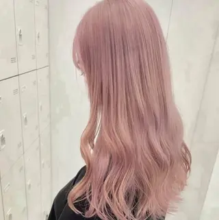 ロング カラー 🫧うる艶トレンド 🫧透明感カラーのヘアスタイル