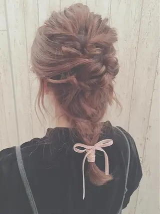 セミロング ヘアアレンジ RUMéL 🌙YUIのマツエク・マツパデザイン