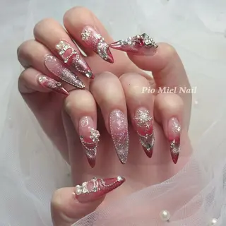 ネイル Pio Mielのネイルデザイン