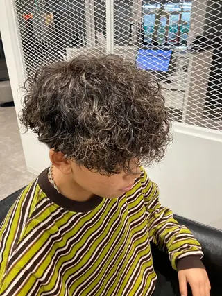 メンズ shell国分寺所属・男のスタイル革命 健太郎✂︎のヘアスタイル