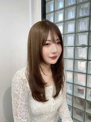 ロング 🍑暖色／レイヤー／ 真希🎀のヘアスタイル