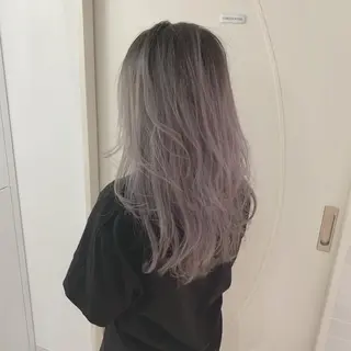 セミロング カラー インナーカラー/天神 ブリーチ/吉田のヘアスタイル