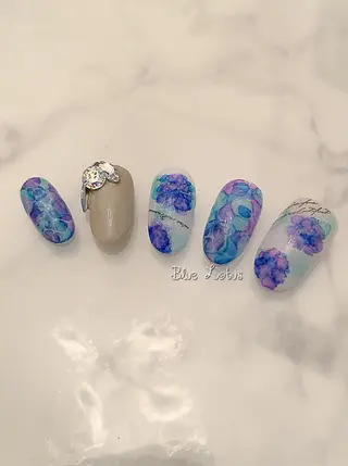 ネイル 三浦 藍のネイルデザイン