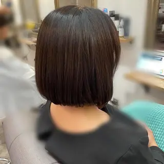 ショート カラー 齋藤 真由のヘアスタイル