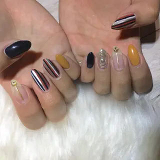 ヘアアレンジ ネイル 指名支持率NO.1 スタイリストのヘアスタイル