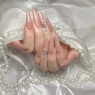 ネイル M2beauty Renaのネイルデザイン