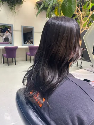 ロング 超透明感カラー🦋韓 国羽エクステ🪽🫧のヘアスタイル