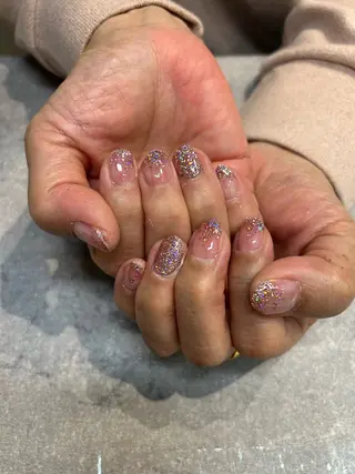 ネイル A. LIBRE.のネイルデザイン