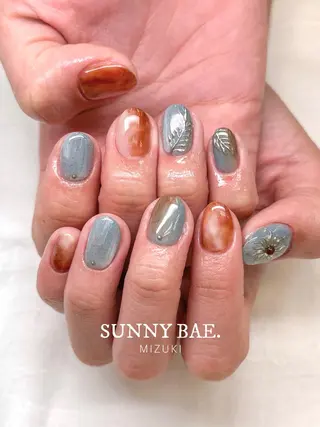 ネイル SUNNY BAE. 🌼MIZUKIのネイルデザイン