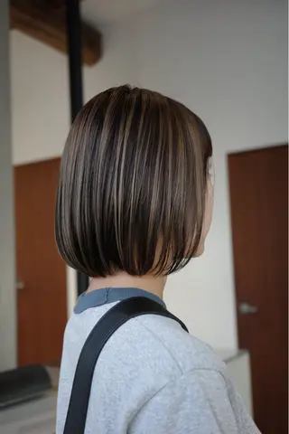 カラー Tamoto Arumuのヘアスタイル