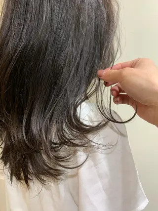 ミディアム RYOMA/ 似合わせ🎧🤍のヘアスタイル