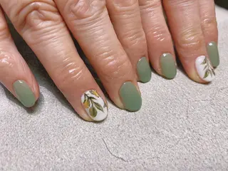 ネイル Lila中百舌鳥所属・Lila スタッフのマツエク・マツパデザイン