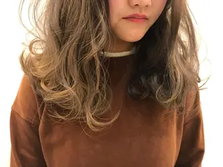 セミロング カラー シールエクステ⭐️ オオミタクヤのヘアスタイル