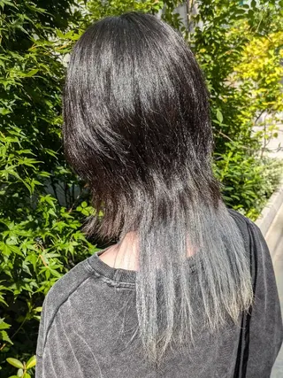 セミロング カラー fuwat所属・秋葉原でカラーする なら🐉ちぇーたんのヘアスタイル