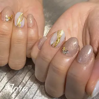 ネイル Flore (フロール)の眉毛・アイブロウイメージ