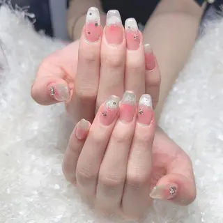 ネイル Nail&eye Belire 新宿のネイルデザイン