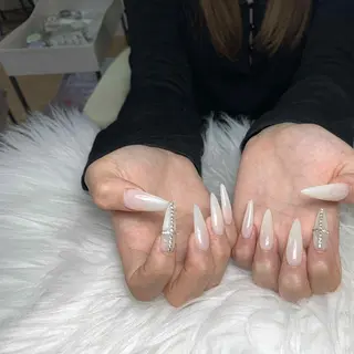 ネイル Queen Nail 柏店　クイーンネイルのネイルデザイン