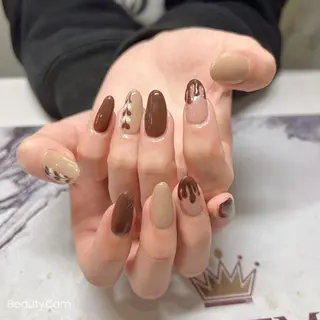 ネイル Guarendo錦糸町店所属・ガレンドウ 白澤 愛子のネイルデザイン