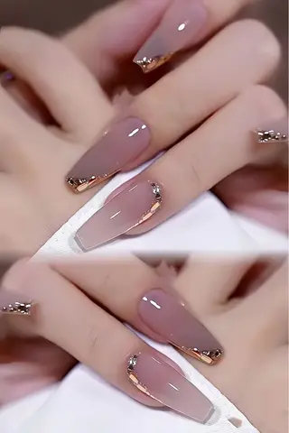 ネイル キューティプティ池袋東口店所属・🍒✨萌 萌✨🍒のネイルデザイン